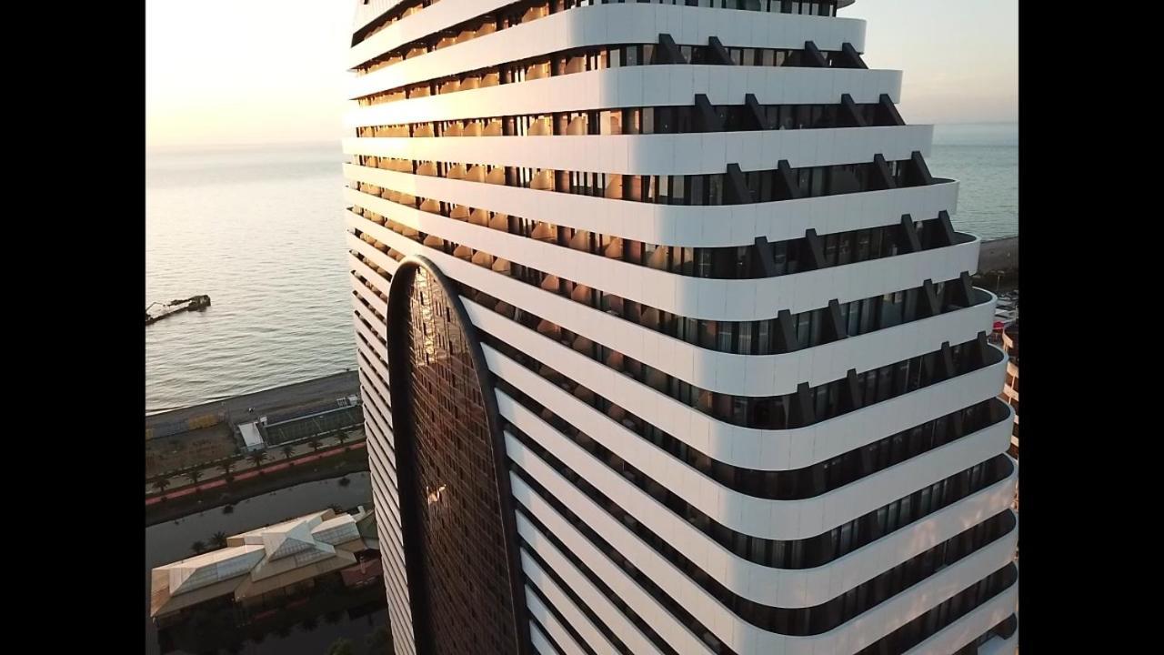 Alliance Palace Sea View Apartment Batumi Exterior foto